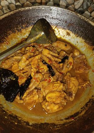 Foto resep Ayam masak pedas kuning