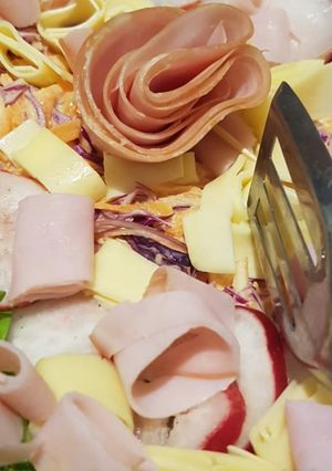 Una foto de Ensalada Bella🌷 con 🧀
