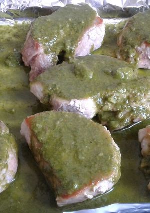 Una foto de Pulpa de cerdo horneada en salsa de albahaca