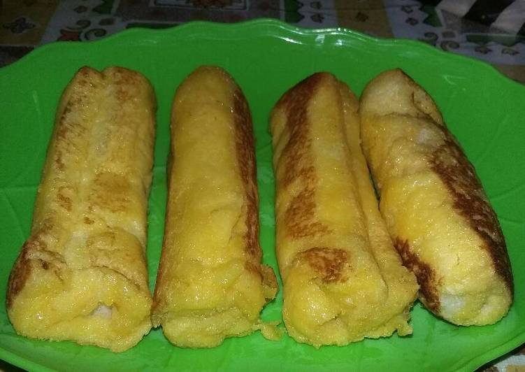 Roti goreng gulung sederhana isi mozarela