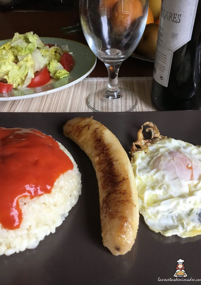 Una foto de Arroz a la cubana
