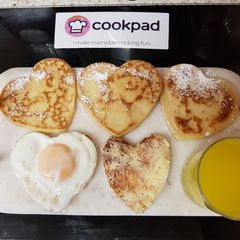 A picture of Valentines Breakfast 💚💜.