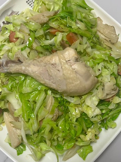 Una foto de Repollo con Pollo