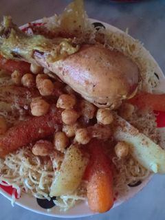 صورة لوصفة رشتة بالدجاج
