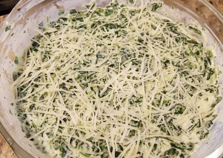 easy creamed spinach recipe main photo