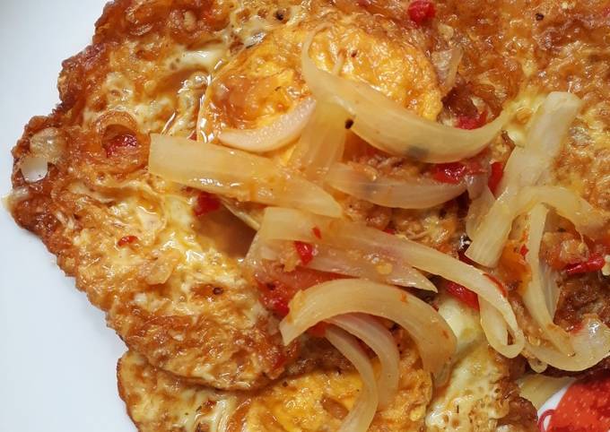 Bagaimana cara bikin Telur Balado Bumbu Sederhana yang sempurna