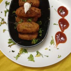 A picture of Rice cutlets.