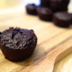 A picture of Vegan & Gluten Free Chia Brownies.