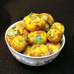 A picture of Tilwale Achari Aloo.
