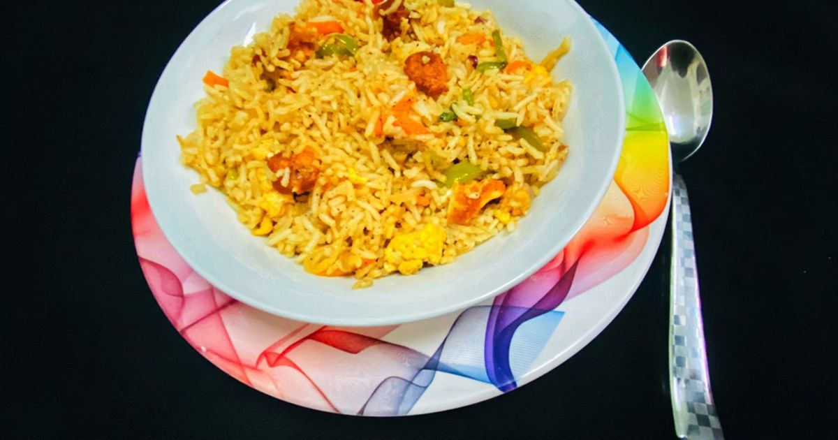 Chicken Fried Rice Recipe by Travel with Hena - Cookpad