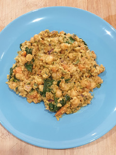 Una foto de Garbanzos al curry con verduras