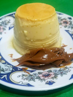 Una foto de Flan casero🍮 rico, fácil y rápido...!