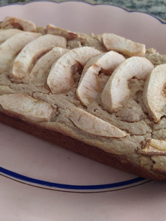 Una foto de Budín saludable de manzana, ricota y avena, sin azúcar