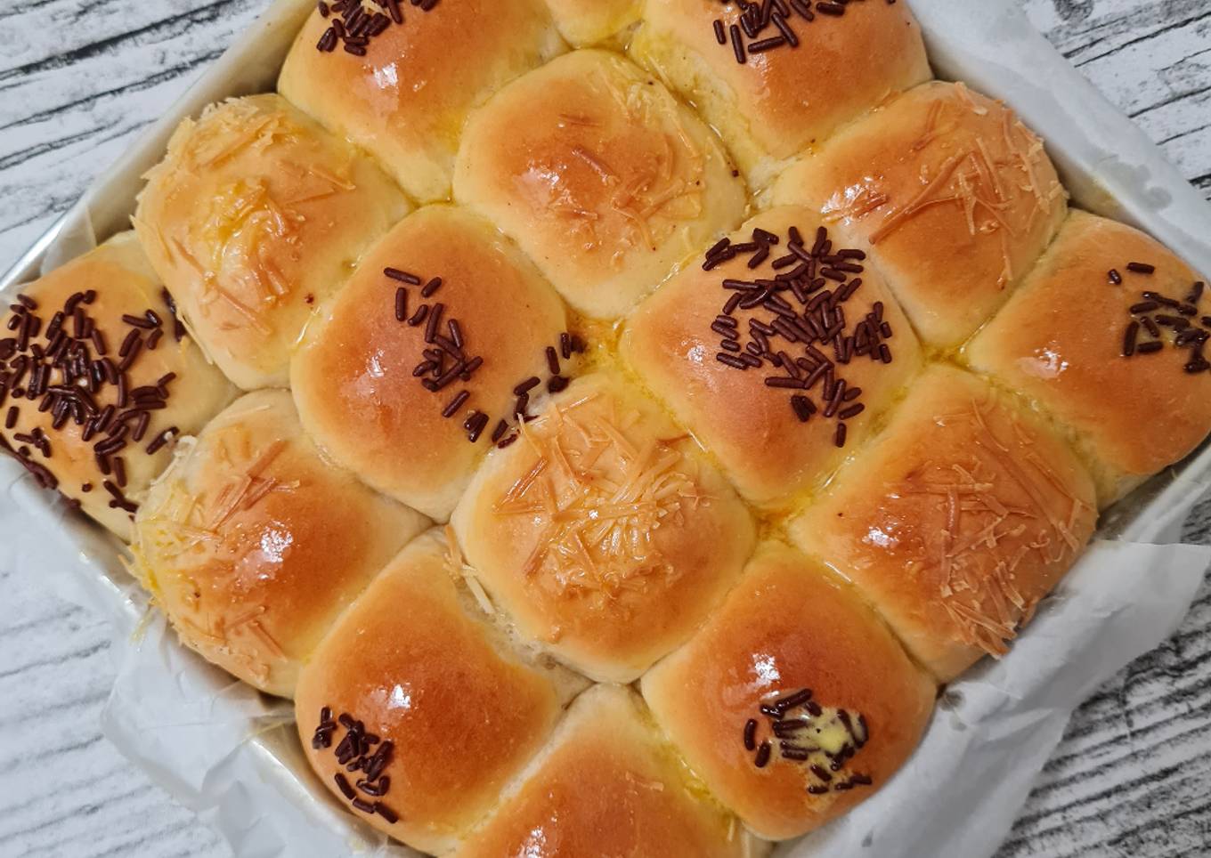 Roti sobek coklat keju (metode autolisis)