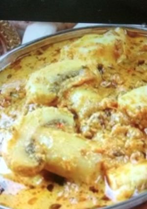 A picture of Mushroom paneer.