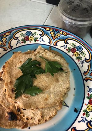 Una foto de Tortilla de avena con ajo