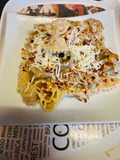 Mix pasta in white sauce
