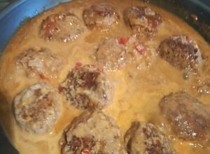 Una foto de Albóndigas de res en Salsa Chipotle