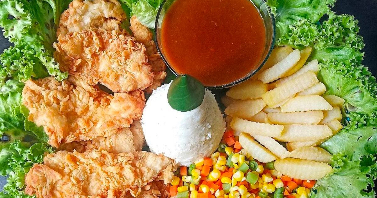 337. Crispy Chicken Steak (di tata ala Tumpeng)