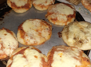 Una foto de Pizzetas caseras