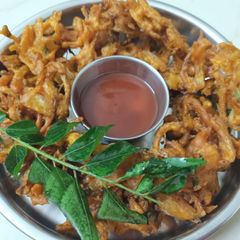 Onion Pakoda A picture of Onion Pakoda.
