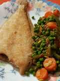 Gallo frito con verduras