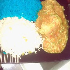 A picture of Blue & White Rice With chicken Soup..