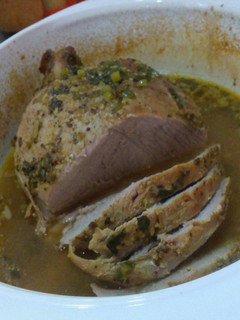 Una foto de Pernil de cerdo sin hueso a la mostaza🐷
