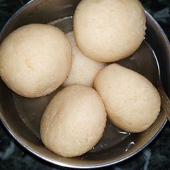 A picture of Rasgulla.