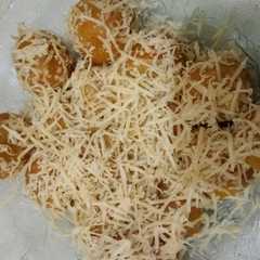รูปของ Klepon labu kuning keju
