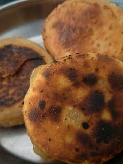 પૂરણ પૂરી (Puran Poli Recipe In Gujarati) રેસીપી મુખ્ય ફોટો