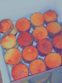 A picture of Vanilla cup cakes.