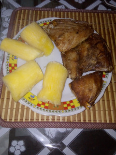 Una foto de Pescado jurel con yuca