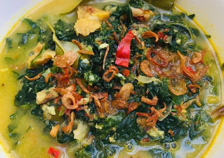 Gulai daun singkong ☘�?☘�?
