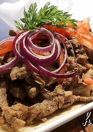 A picture of Beef Shawarma Platter.