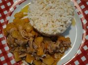 A picture of chicken rice and veges