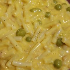 A picture of Tuna casserole.