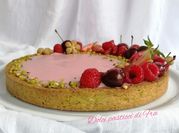 Una foto di torta al pistacchio