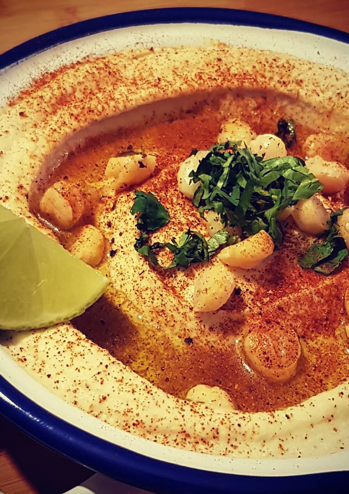 Una foto de Hummus Tahini /‎ بطحينة حُمُّص (Vegan)