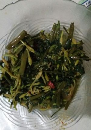 Foto resep Tumis kangkung kembang pepaya #BikinRamadanBerkesan