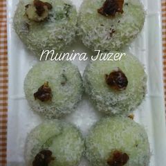 A picture of Coconut Paan Laddo.