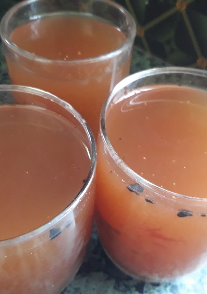 रोस्टेड आम का शरबत (roasted aam ka sharbat recipe in Hindi) रेसिपी मुख्य फोटो