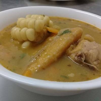 Sancocho de gallina o pollo - Fácil