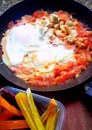 Foto resep Shakshuka Mediteranian style🍗🍅🥚