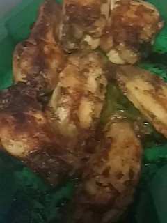 Una foto de 425. Alas de pollo picantes