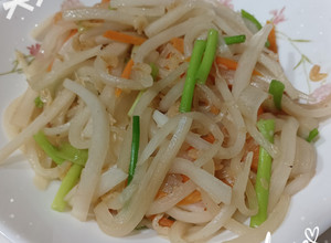 蝦皮炒蘿蔔絲 的食譜成品照片