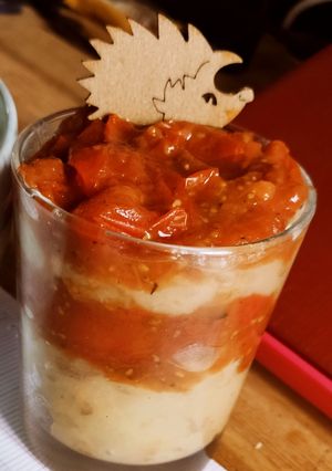 Une photo de Verrine purée - tomates acidulées