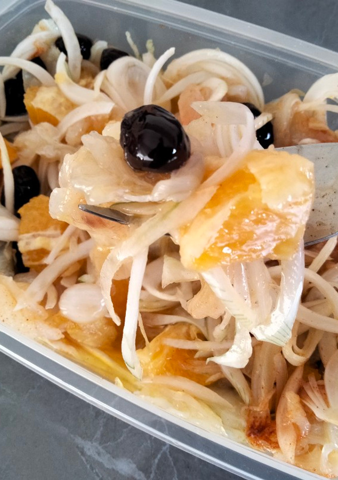 Una foto de Ensalada de bacalao desmigado