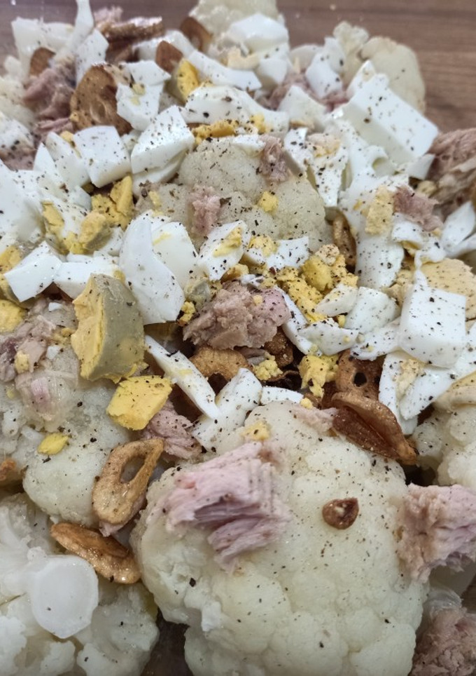 Una foto de Ensalada de Coliflor
