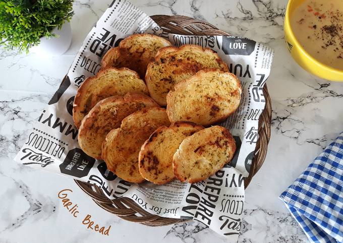 Resep Garlic Bread Oleh Dwi Septi - Cookpad